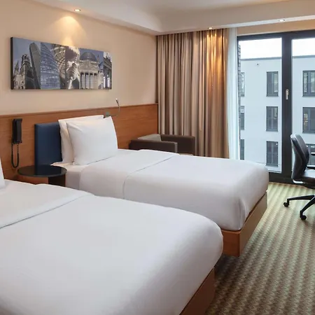 Hampton By Hilton West Berlín