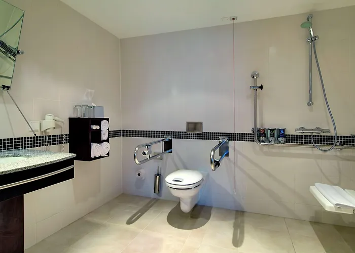 Szálloda Hampton By Hilton West