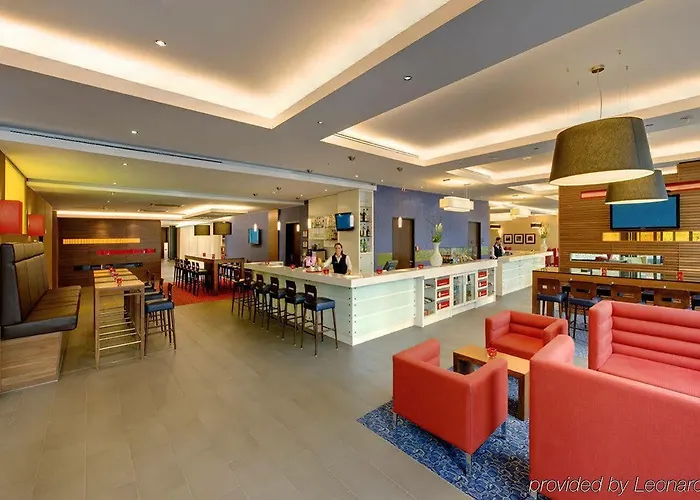 Hampton By Hilton West 3* Берлин