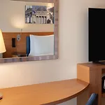 Hampton By Hilton West Berlin