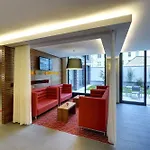 Hampton By Hilton West 3*